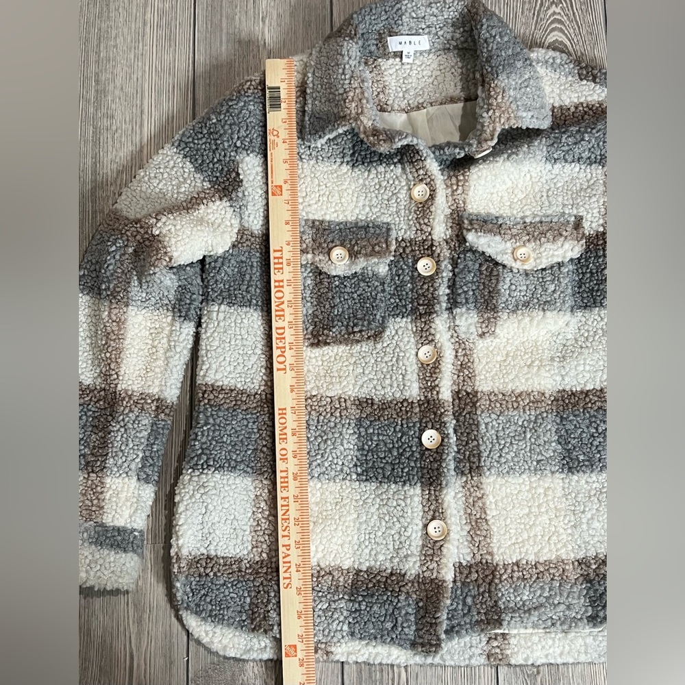 Mable Oversized Plaid Teddy Sherpa Shacket Size Medium, Cream/Gray/Brown - Picture 7 of 8